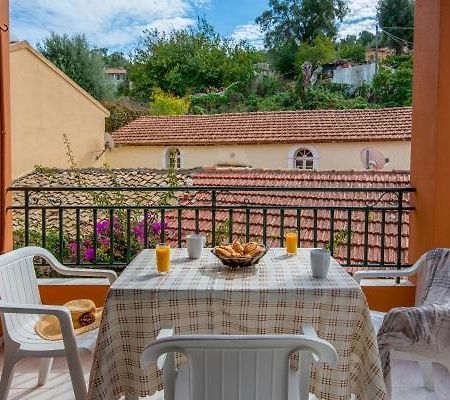 Alekos House Apartment Longós Екстериор снимка