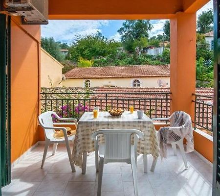 Alekos House Apartment Longós Екстериор снимка
